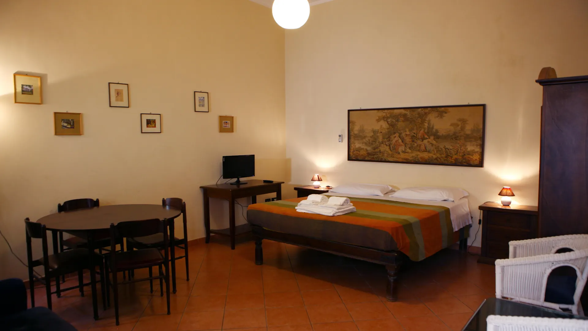 Bed & Breakfast Bed and Breakfast Art Lincoln Palermo